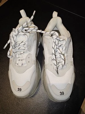 Size 6- Balenciaga Triple S Sneaker White W - Image 1 of 4