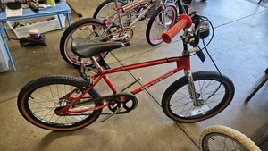 1980 Huffy Pro 2 Thunder Original Survior California Design Johar - Picture 1 of 23