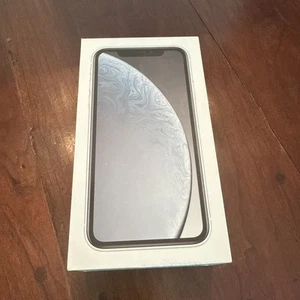 RETAIL BOX - Apple iPhone XR - 128GB / White - MT372LL/A - Box Only - Picture 1 of 3