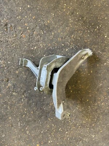 17-20 AUDI RS3 8V TTRS ENGINE MOUNT DRIVER SIDE 8V0199262D - Afbeelding 1 van 3
