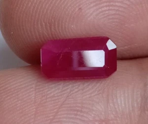 Pietra preziosa sciolta rubino rosso naturale certificato taglio ottagono 2,53 ct mozambico - Foto 1 di 6