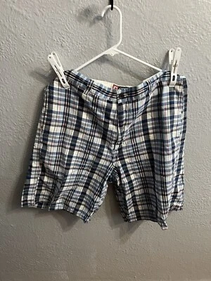Men's Size 36 Chaps Red White Blue  Plaid Cotton Shorts Inseam 9.5 inches - Image 1 of 4