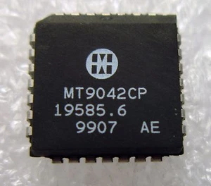 MT9042CP MITEL SEMICONDUCTOR MULTI TRUNK SYSTEM SYCHRONIZER - Picture 1 of 3