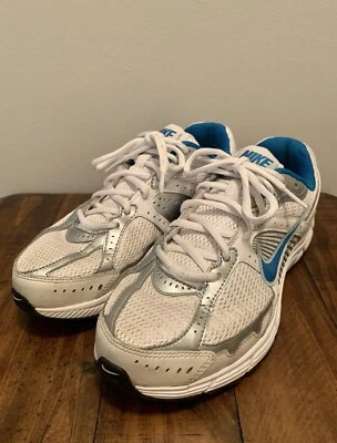 Nike Mujer Dart 7 354138-142 Blanco Zapatos para Correr Tenis Mujer’s Talla 8.5 Foto 1 de 4