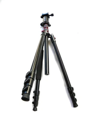 Neewer 2-in-1 Tripod/Monopod (Max 65" - Min 28") - Image 1 of 4