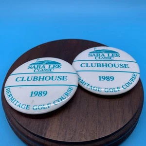 Juego de prendedores vintage Sara Lee Classic 1989 Hermitage campo de golf casa club pinback - Imagen 1 de 3