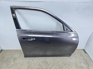 CHRYSLER 300 SRT8 6.4L 11-23 OEM FRONT RIGHT PASSENGER SIDE BODY DOOR SHELL - Picture 1 of 12