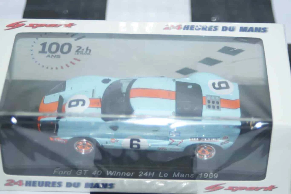Spark Ford GT 40 Winner 24H Le mans 1969 1:43 REF 43LM69 - Image 1 of 2