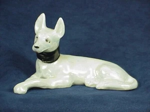 Cute CERAMIC WHITE DOG - Picture 1 of 3