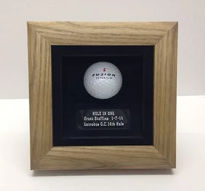 Golf Ball Display / Presentation Case. " Hole In One " - Picture 1 of 3