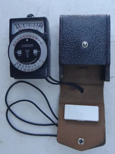 Leningrad 7 Exposure Meter. - Picture 1 of 3