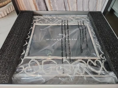 Michael Aram: Marco de fotos corazón 5" x 7", plateado, nuevo en caja Foto 1 de 4