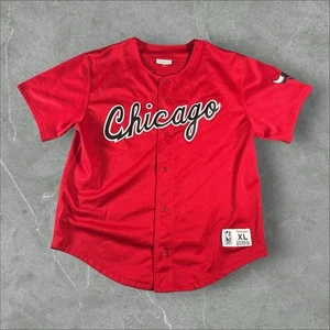 Camiseta deportiva de los Chicago Bulls para hombre XL roja Mitchell And Ness malla de béisbol NBA abotonada - Imagen 1 de 10