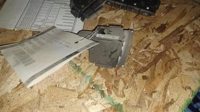 IGNITION SWITCH PUSH BUTTON FITS 14-15 ELR 1595940 - Image 1 of 4