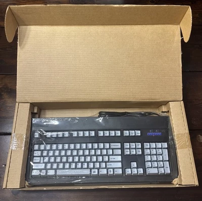 Unicomp Model M Mechanical USB Keyboard - New Open Box (DESCRIPTION) - Image 1 of 4