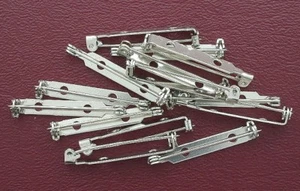 FOURTEEN 1 1/2 INCH TWO HOLE SILVER-COLOR PIN BARS CF394 - Picture 1 of 1