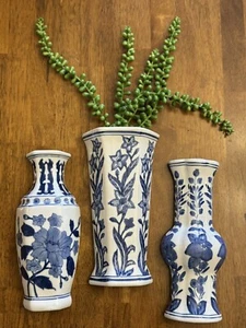 3 Vintage Seymour Mann Porzellan blau weiß Chinoiserie Wand Taschenvasen 10 Zoll - Bild 1 von 10