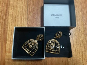 Vintage Chanel Birdcage Earrings Box worn similar Beyonce Jessica Simpson - Picture 1 of 7
