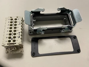 HARTING HAN16E-F INDUSTRIAL CONNECTOR + MOUNTING BRACKET AND GASKET - Picture 1 of 2