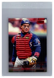 2022 Stadium Club #209 Ivan Rodriguez Red Foil - Picture 1 of 2
