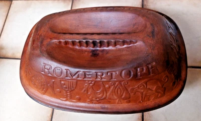 Römertopf Größe 2-6 Personen, 2,5 kg,  30cm, BAY Germany, orig. Verpackung - Bild 1 von 4