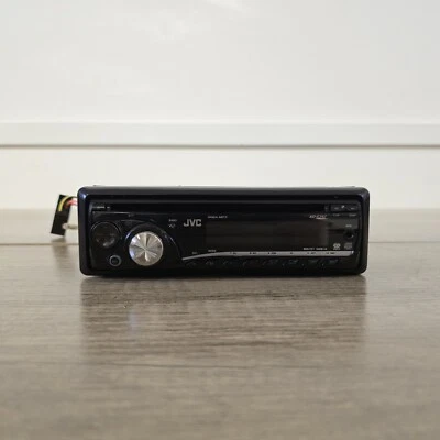 JVC CD RADIO CONTROL KD-G342 Single Din - Image 1 of 4