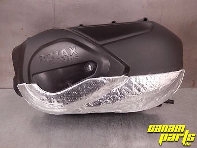 Крышка ремня вариатора Can Am плюс теплозащитный экран 13 болтов Commander Maverick 420612318 - Изображение 1 из 4