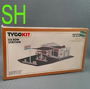 Vintage 1980 Tyco HO Scale Exxon Gas Station Plastic 56pcs Model Kit NEW SEALED - Picture 1 of 12