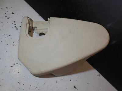 Tampa do cinto de segurança dianteiro esquerdo acabamento A2119184336 06-09 Mercedes Benz W211 E350 - Imagem 1 de 4