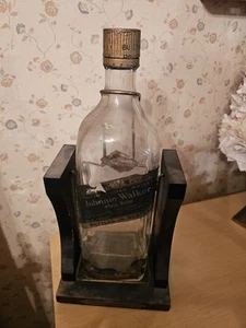 Vintage 1/2 Gallon Johnnie Walker Black Label Whiskey Bottle w Wood Cradle Stand - Picture 1 of 2