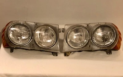 Mercedes SL R107  SLC C107 US-Scheinwerfer  1305523033 (L) 1305523034 (R) (224) - Bild 1 von 4