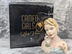Cameo Girls Lady Head Vases Blythe 1953 Blonde Enchantress LV-038 2001 w/ Box - Picture 1 of 24