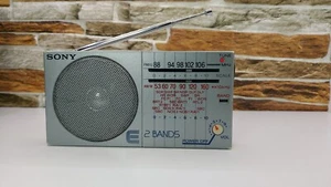 Radio Sony ICF-12 FM/AM - Imagen 1 de 10