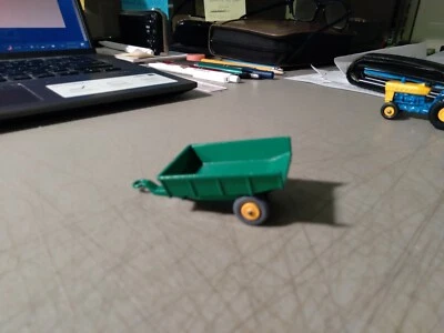 LESNEY MATCHBOX #51 JOHN DEERE TIPPING TRAILER GRAY WHEELS 1964        BX#3 - Image 1 of 4