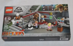 LEGO Jurassic World: Jurassic Park Velociraptor Chase (75932) nuovo scatola sigillata - Foto 1 di 2