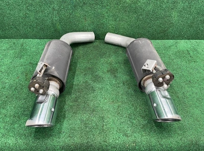 Оригинальный наконечник хвостового воздуховода для левой и правой выхлопной трубы Dodge Charger Rwd 5,7 л 2015-2023 годов выпуска - Изображение 1 из 4