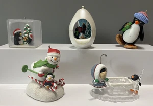 Lotto di 5 Ornamenti Assortiti Hallmark Pinguino e Amici ~ Vari anni e Decenni - Foto 1 di 14