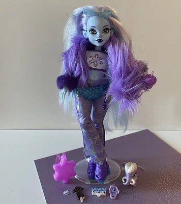 Monster High Doll Abbey Bominable Yeti Fashion Doll with Pet Mammoth - Image 1 of 4
