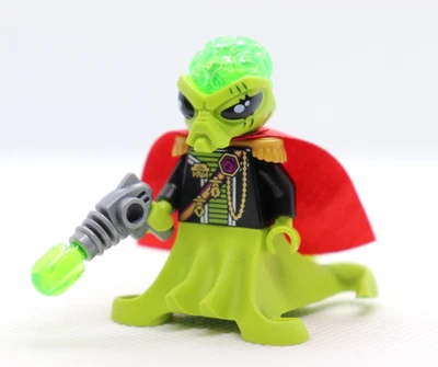 Alien Commander 7065 Alien Conquest LEGO® Minifigure Mini Figure - Image 1 of 4