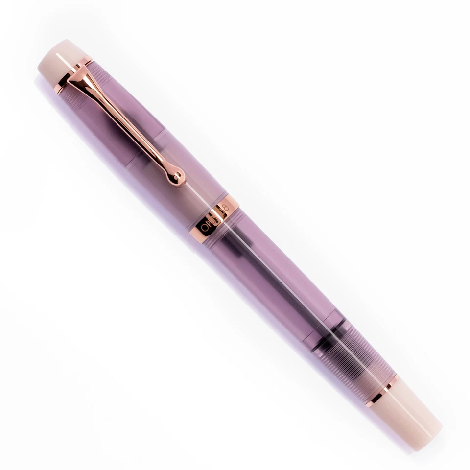 Pluma Estilográfica Opus 88 Harmony en Mocha Mousse con Oro Rosa - Mediana - NUEVA Foto 1 de 1
