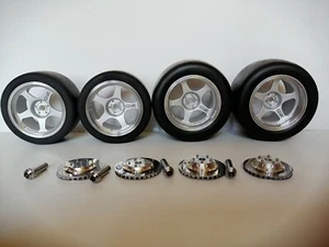 Ferrari F40 LM OZ RANCING TIRE SLICK 1/8 Pocher - Picture 1 of 6