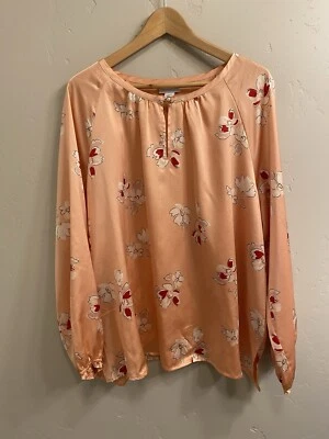Liz Claiborne NWT Women’s Plus Size 1X Coral Pink Floral Satin Blouse - Image 1 of 4
