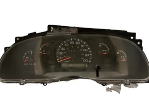 Cuadro de instrumentos velocímetro 03 Ford E350/E450/E550 143.613 millas diésel - Imagen 1 de 3