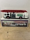 1989 HESS TOY FIRE TRUCK WITH LADDER Bank WITH SIREN LIGHTS FLASHERS NEW