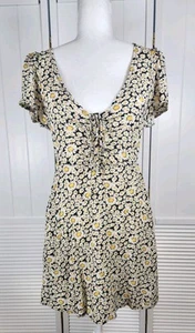 American Eagle Sun dress Yellow Black Floral Mini Size Medium Tie Front Pockets - Picture 1 of 9