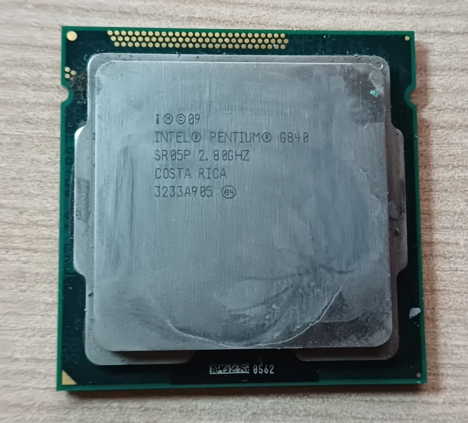 CPU PROCESSORE INTEL PENTIUM G840 2.80GHZ SOCKET 1155 DUAL CORE SR05P - Immagine 1 di 1