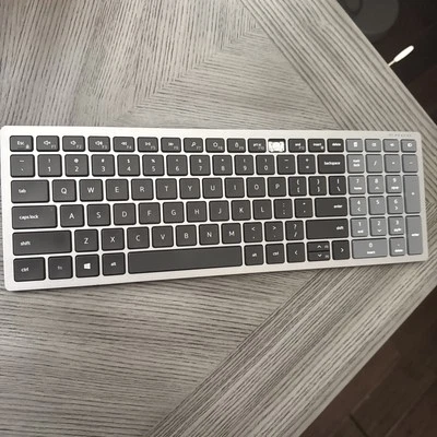 Dell KB7120Wc Wireless Slim Keyboard No USB Dongle Missing Key - Image 1 of 4