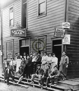 "California Bar and Italian Boarding" ©1900 Reimpresión de su escaneo original 8X11" - Imagen 1 de 1
