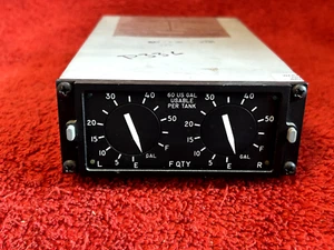 INDICADOR DE CANTIDAD DE COMBUSTIBLE MÓDULO ANALÓGICO DUAL TRANSICOIL P/N 9A4060 PIPER 599-589 - Imagen 1 de 6