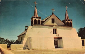 Postcard / unposted - ISLETA MISSION / NEW MEXICO - NO WRITING CREASE - Picture 1 of 2